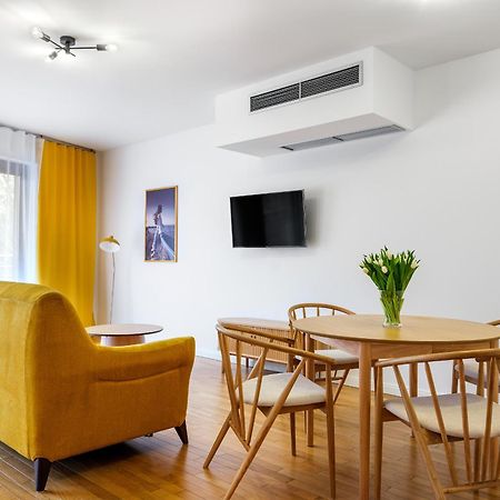 Modern Central Apartment W. Parking By Tyzenhauz Kraków Eksteriør billede